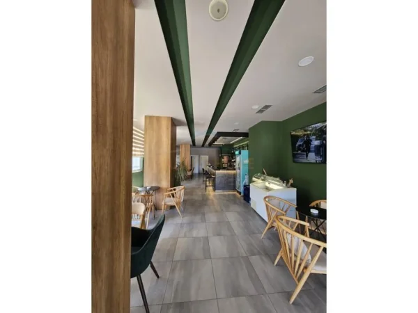 Durres, shitet ambjent biznesi Kati 0, 179 m² 425.000 € 