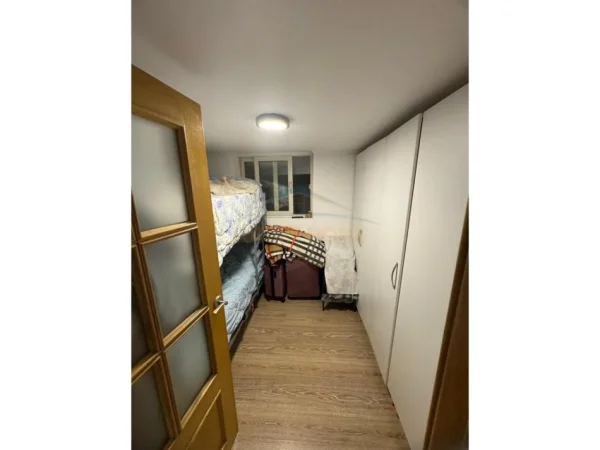 Tirane, shitet apartament duplex 2+1+Ballkon Kati 1, 76 m² 75.000 € 