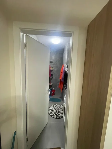 Tirane, shitet apartament 1+1+Ballkon Kati 0, 104 m² 84.000 € (Univers City 1+1+Verande Me Siperfaqe Tot 104m2 Per Vetem 84,000€)