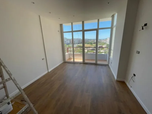 Tirane, shitet apartament 1+1 Kati 7, 60 m² 95.000 € (Astir)