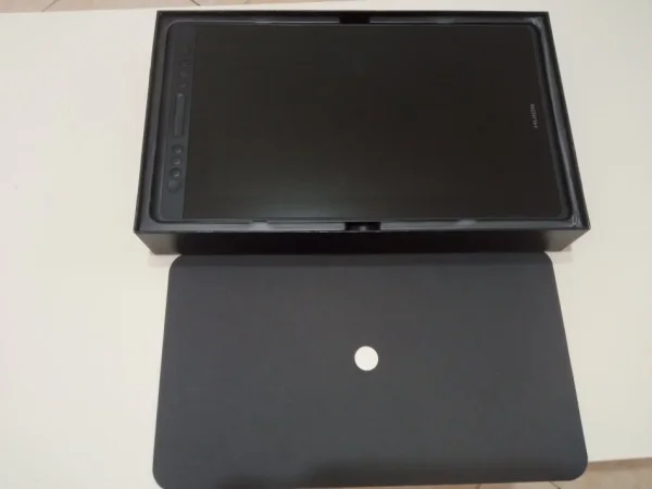 Tirane, shes Tablet HUION Kamvas Pro 16 - Creative Pen Display