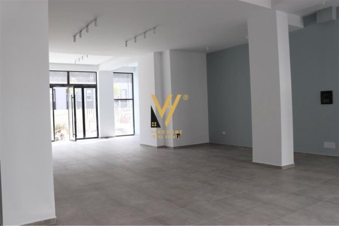 Tirane, jepet me qera dyqan Kati 0, 170 m² 1.000 € (RRUGA NDRE MJEDA)