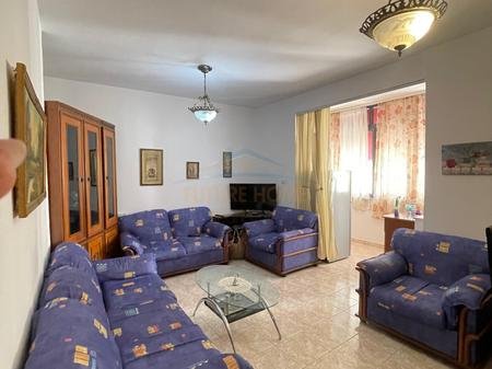 Tirane, jepet me qera apartament 1+1 Kati 6, 65 m² 490 € 