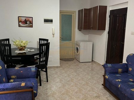 Tirane, jepet me qera apartament 1+1 Kati 6, 65 m² 490 € 