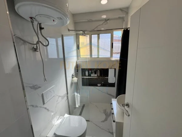 Tirane, shitet apartament 2+1 Kati 3, 114 m² 150.000 € 