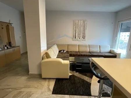 Tirane, jepet me qera apartament 3+1 Kati 3, 125 m² 100.000 € 
