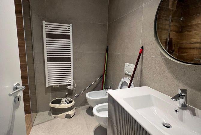 Tirane, jepet me qera apartament 2+1 Kati 4, 114 m² 1.200 € 