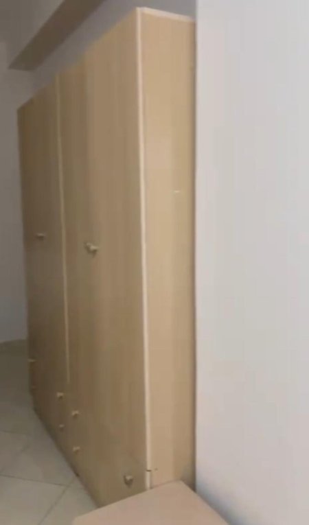Tirane, jepet me qera apartament 1+1 Kati 4, 70 m² 400 € 