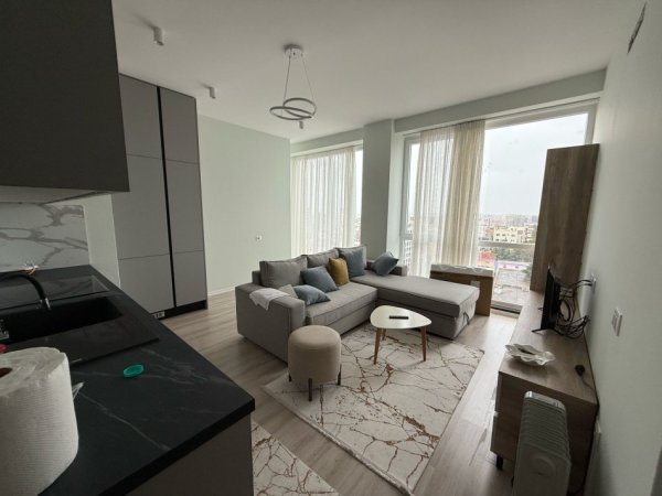 Tirane, jepet me qera apartament 1+1+Ballkon Kati 9, 50 m² 750 € (Rruga Riza Cerova)