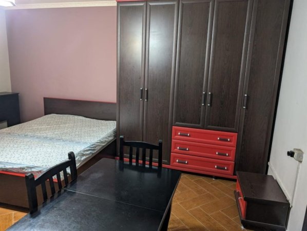 Tirane, jepet me qera garsonier 1+1 Kati 2, 40 m² 350 € (square 21)