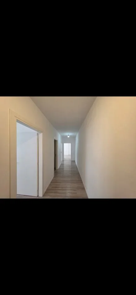 Tirane, shitet apartament 2+1+Ballkon Kati 2, 106 m² 168.000 € (Rruga 5 Maji)