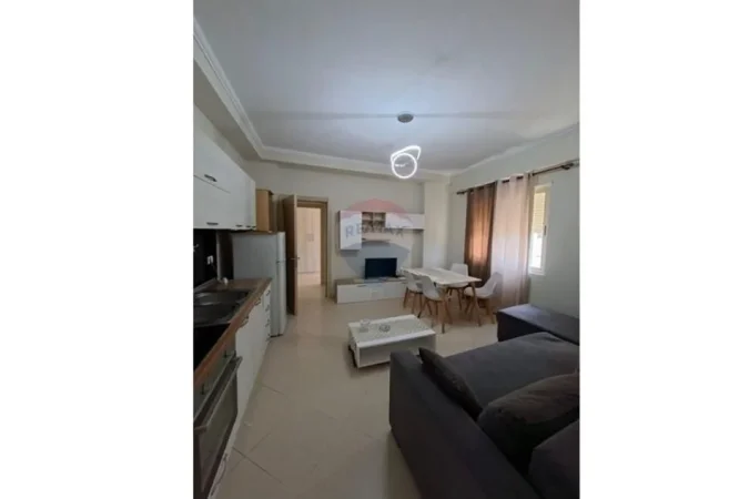 Tirane, jepet me qera apartament 2+1 Kati 8, 74 m² 500 € (rruga kavajes)