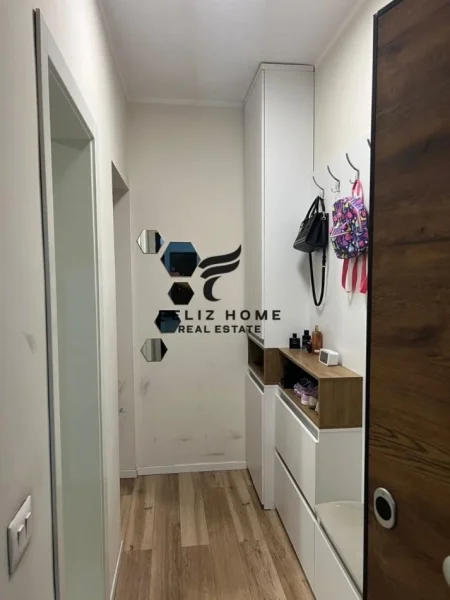 Tirane, shitet apartament 1+1 Kati 4, 60 m² 176.000 € (RRUGA KAVAJES)