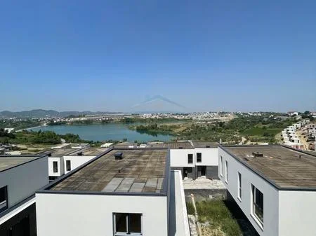 Tirane, shitet apartament 2+1+2+Post Parkimi+Ballkon Kati 3, 112 m² 244.000 € (Farke, Lakeside Residence)