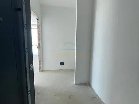 Tirane, shitet apartament 2+1+2+Post Parkimi+Ballkon Kati 3, 112 m² 244.000 € (Farke, Lakeside Residence)