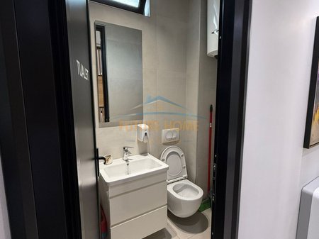 Qira, Klinike Dentare , Rruga Muhamet Gjollesha, Tirane. AREA55680