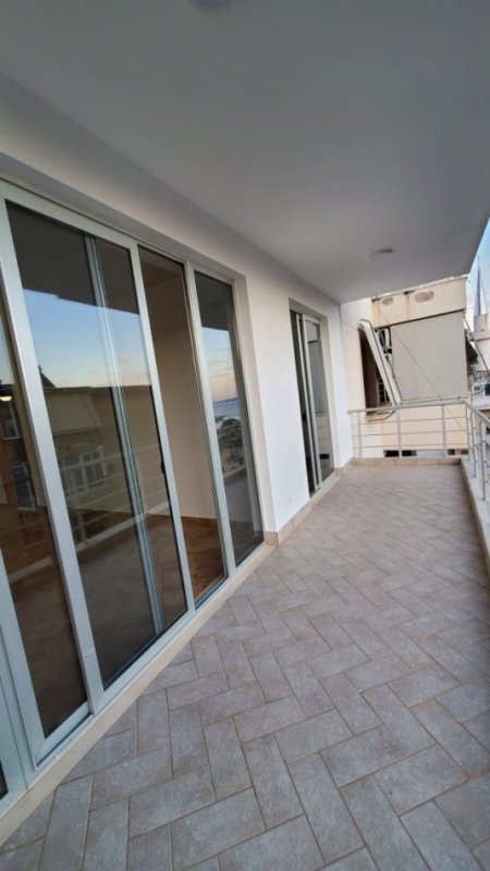 Sarande, shitet apartament 2+1+Ballkon Kati 3, 100 m² (Sarande)