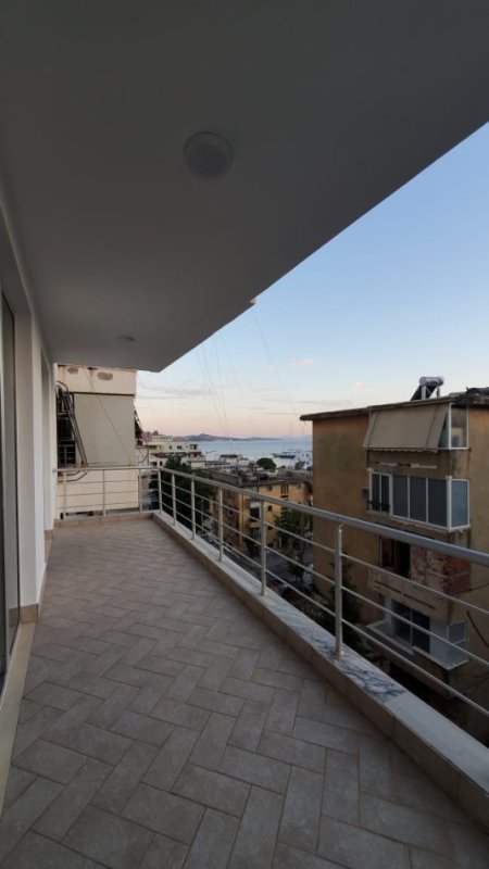 Sarande, shitet apartament 2+1+Ballkon Kati 3, 100 m² (Sarande)