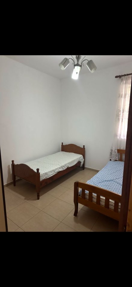 Tirane, jepet me qera Vile 1+1 Kati 1, 55 m² 320 € (Tek Nënstacioni elektrik,Bulevardi i Ri)