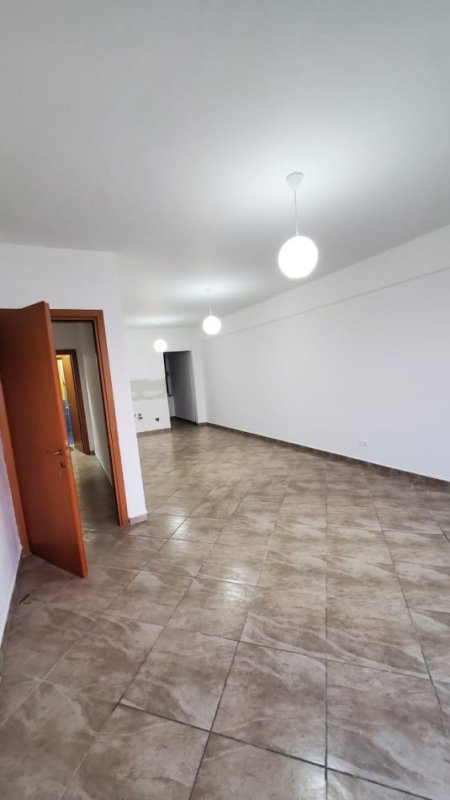Sarande, shitet apartament 2+1+Ballkon Kati 3, 120 m² (Sarande)