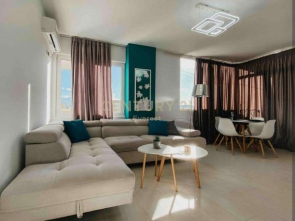 Tirane, jepet me qera apartament 1+1+Ballkon Kati 9, 57 m² 135.000 € (Usluga, Tiranë)
