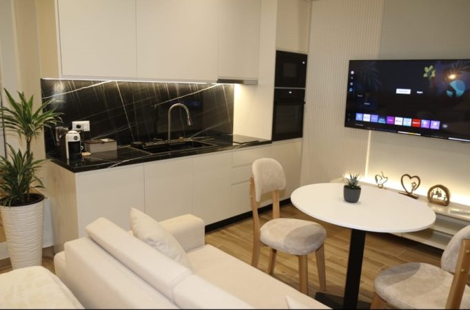 Tirane, shitet garsonier 2+1+Ballkon Kati 1, 74 m² 260.000 € (21 Dhjetori)