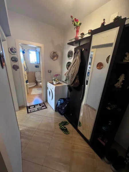 Tirane, shitet apartament 1+1 Kati 5, 54 m² (OTP Bank)