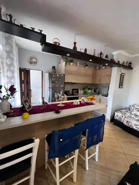 Tirane, shitet apartament 1+1 Kati 5, 54 m² (OTP Bank)