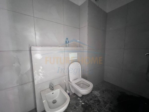 SHITET APARTAMENT 1+1 NE PASKUQAN