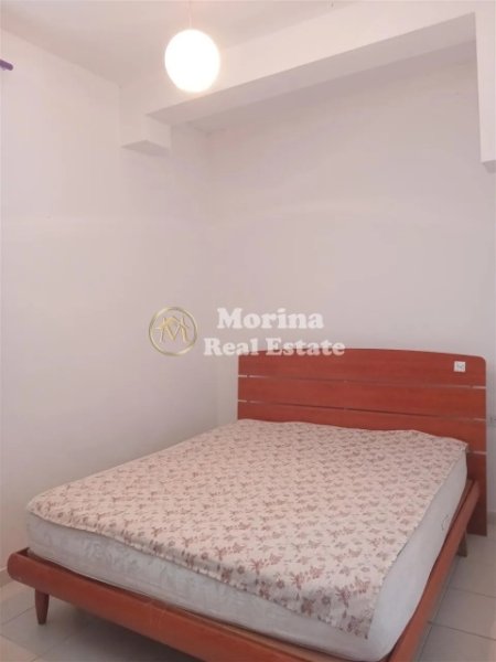 Tirane, jepet me qera apartament 1+1 Kati 1, 60 m² 350 € (Rruga Bardhyl)