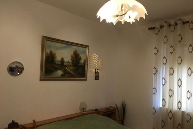Tirane, jepet me qera apartament 1+1 Kati 6, 55 m² 350 € (Rruga Bardhyl)