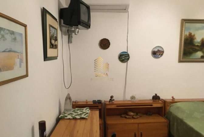 Tirane, jepet me qera apartament 1+1 Kati 6, 55 m² 350 € (Rruga Bardhyl)