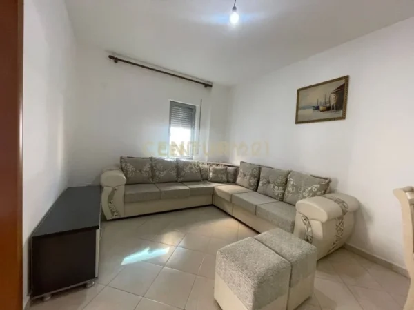 jepet me qera apartament Kati 4, 70 m² 380 € (plazh iliria)