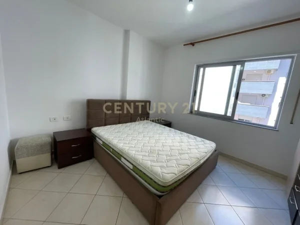 jepet me qera apartament Kati 4, 70 m² 380 € (plazh iliria)