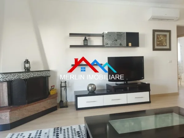 Tirane, jepet me qera Vile 5+1 Kati 2, 165 m² 1.200 € (RRUGA PASHO HYSA,ALI DEM)