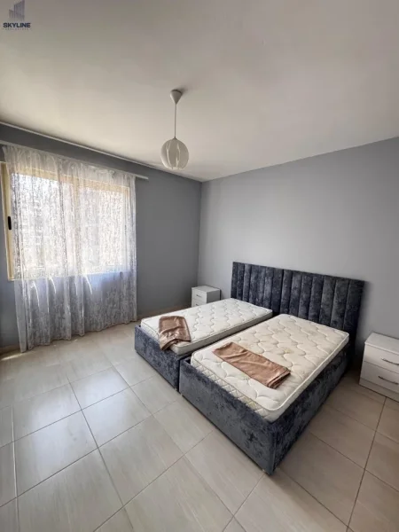 Tirane, jepet me qera apartament 2+1 Kati 3, 90 m² 550 € (Astir)