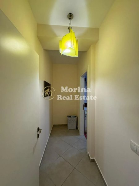 Tirane, jepet me qera apartament 2+1 Kati 3, 80 m² 550 € (Kopshti Botanik)