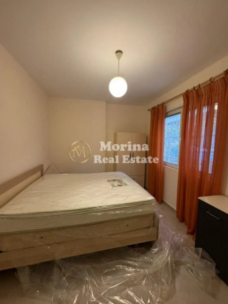 Tirane, jepet me qera apartament 2+1 Kati 3, 80 m² 550 € (Kopshti Botanik)