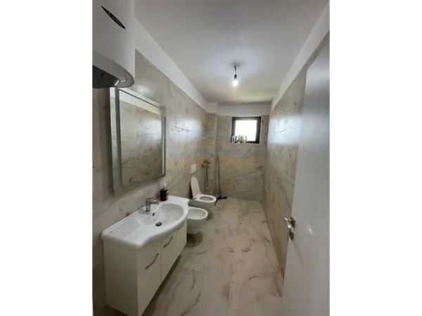 Tirane, shitet apartament 2+1+Ballkon Kati 6, 108 m² 173.000 € (FUTURE HOME REZIDENCE)  UNA55880