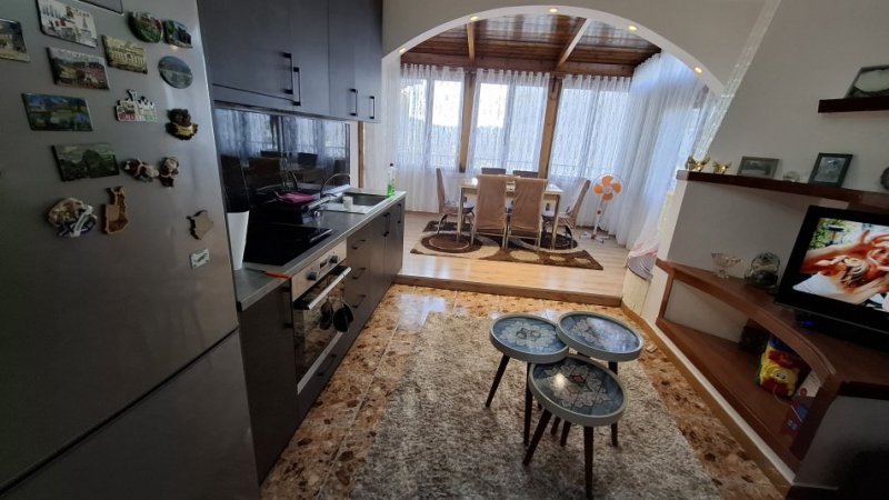 Durres, shitet apartament 2+1 Kati 9, 125 m² 125.000 € 