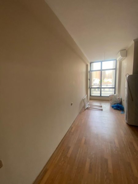 Tirane, jepet me qera apartament 2+1 Kati 3, 100 m² 400 € (rruga teodor keko)