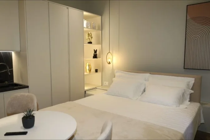 Tirane, Shiten 2 garsoniere në zonën 21 Dhjetori, 74 m² 260.000 €