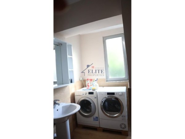 Tirane, jepet me qera apartament 2+1+Ballkon Kati 2, 75 m² 550 € (Rruga e Dibres)