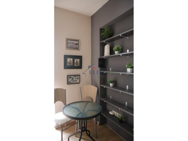 Tirane, jepet me qera apartament 2+1+Ballkon Kati 2, 75 m² 550 € (Rruga e Dibres)