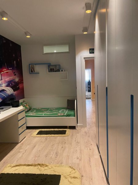 Tirane, jepet me qera apartament 3+1+Ballkon Kati 2, 135 m² 800 € (VASIL SHANTO)