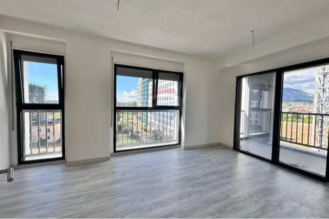 Tirane, shitet apartament 1+1+Ballkon , 70 m² 126.000 € 