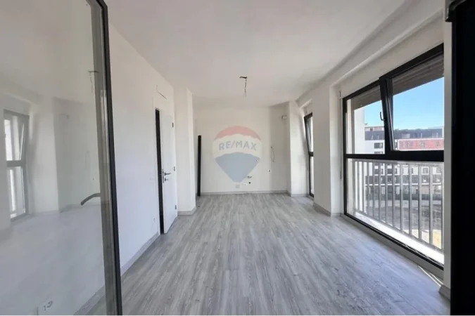 Tirane, shitet apartament 1+1+Ballkon , 70 m² 126.000 € 