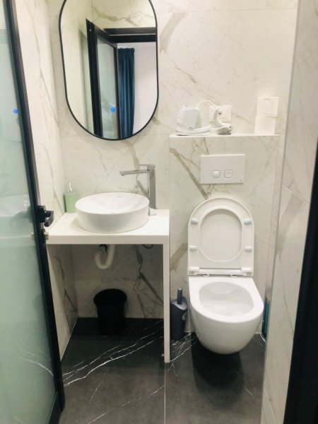 Tirane, shitet apartament 3+1+Ballkon Kati 4, 98 m² 240.000 € (PAZARI I RI)