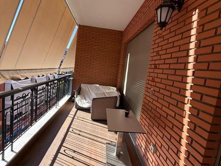 Tirane, jepet me qera apartament 2+1+Ballkon Kati 8, 197 m² 2.500 € 