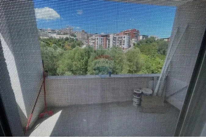 Tirane, shitet apartament 2+1+Ballkon , 121 m² 210.000 € 